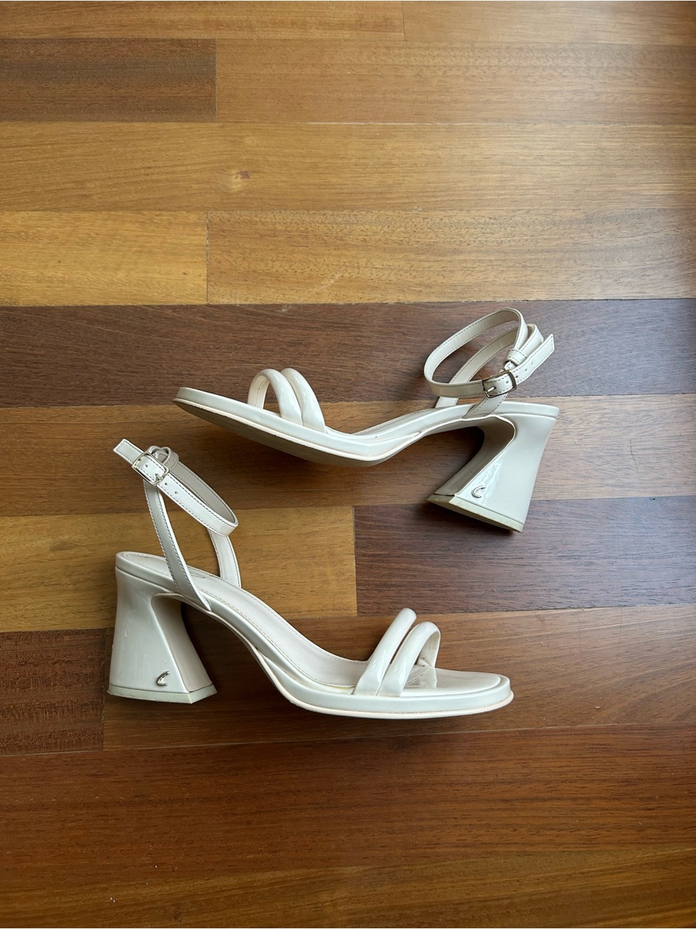 Patent Chunky heel sandal